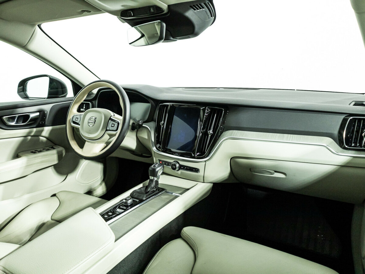 Купить Volvo V60 II, 2018, 268 000 км, фото №9