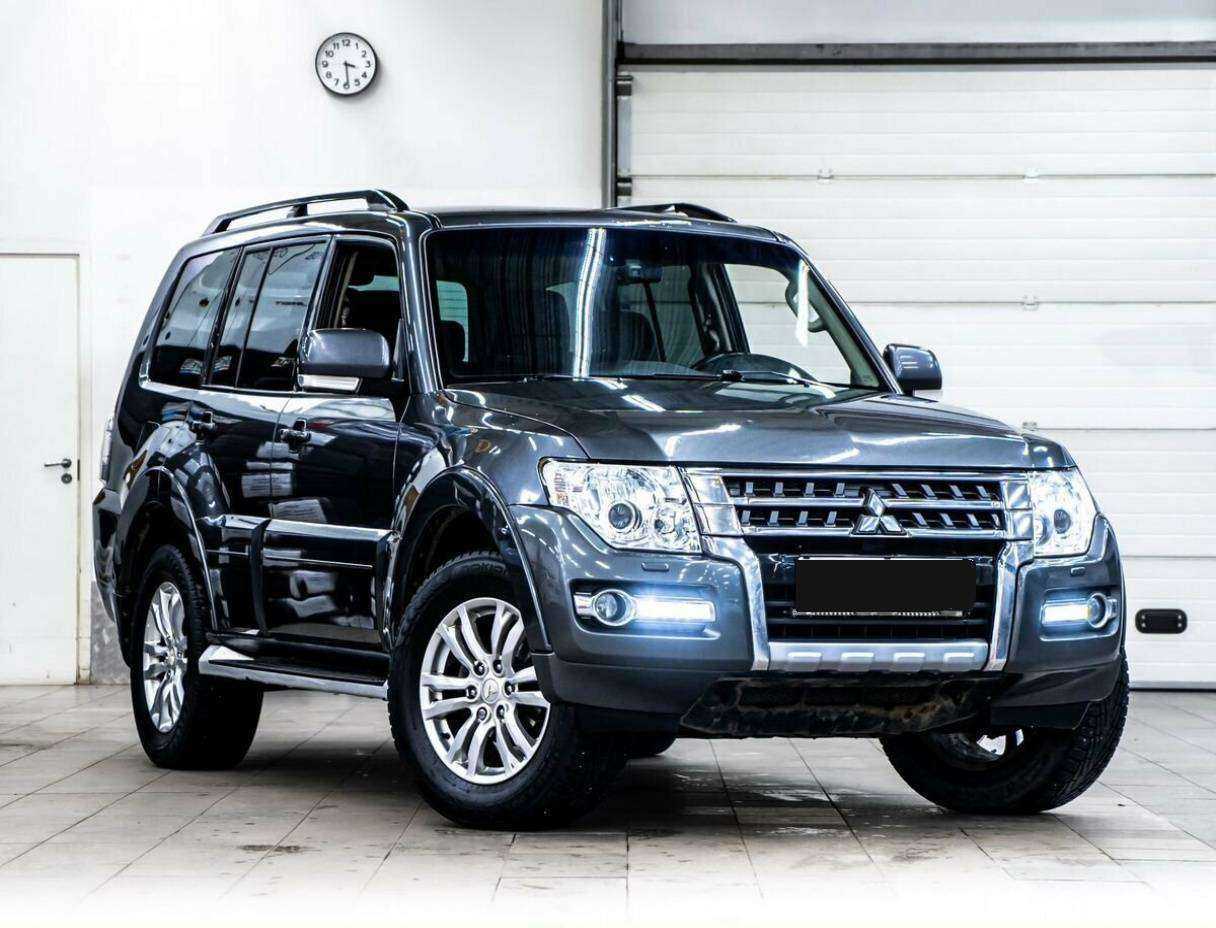 Купить Mitsubishi Pajero, 2014, 177 000 км, фото №2
