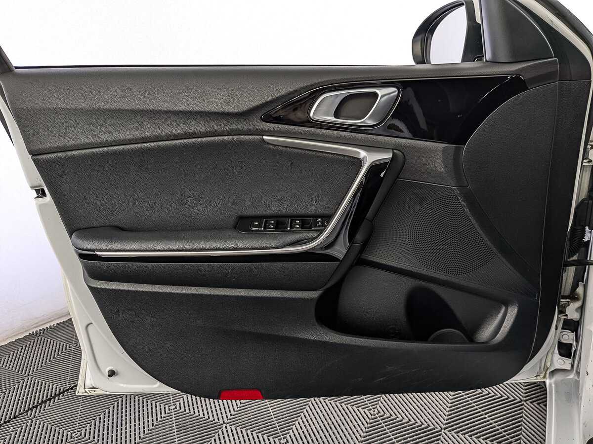 Купить Kia Ceed, 2021, 31 000 км, фото №19