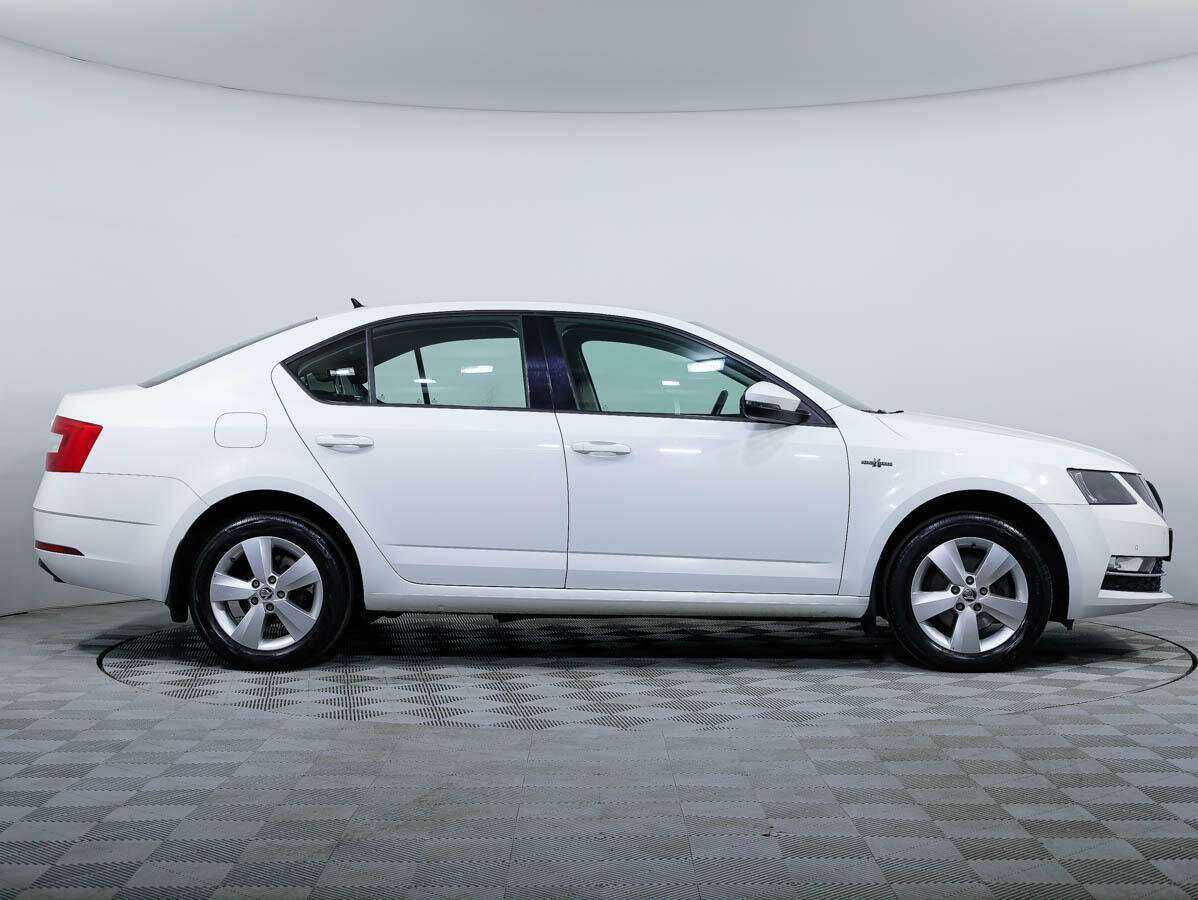 Купить Skoda Octavia, 2018, 56 138 км, фото №3