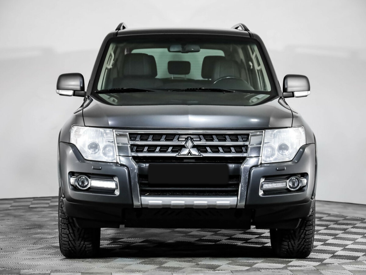 Купить Mitsubishi Pajero IV Рестайлинг 2, 2015, 157 000 км, фото №2