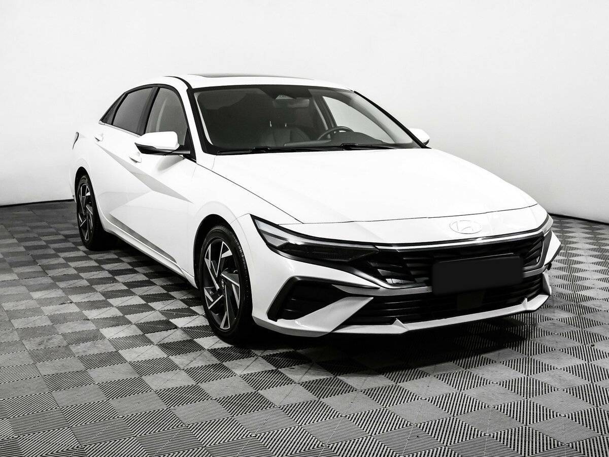 Купить Hyundai Elantra, 2023, 38 900 км, фото №3