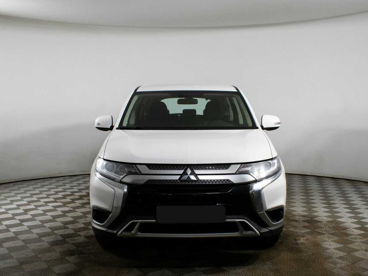 Купить Mitsubishi Outlander, 2020, 103 645 км, фото №2