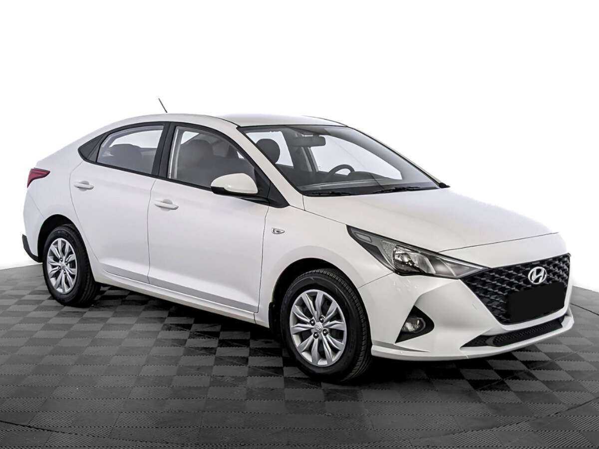 Купить Hyundai Solaris, 2022, 20 646 км, фото №3
