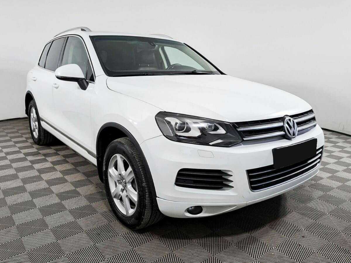 Купить Volkswagen Touareg, 2012, 253 150 км, фото №3