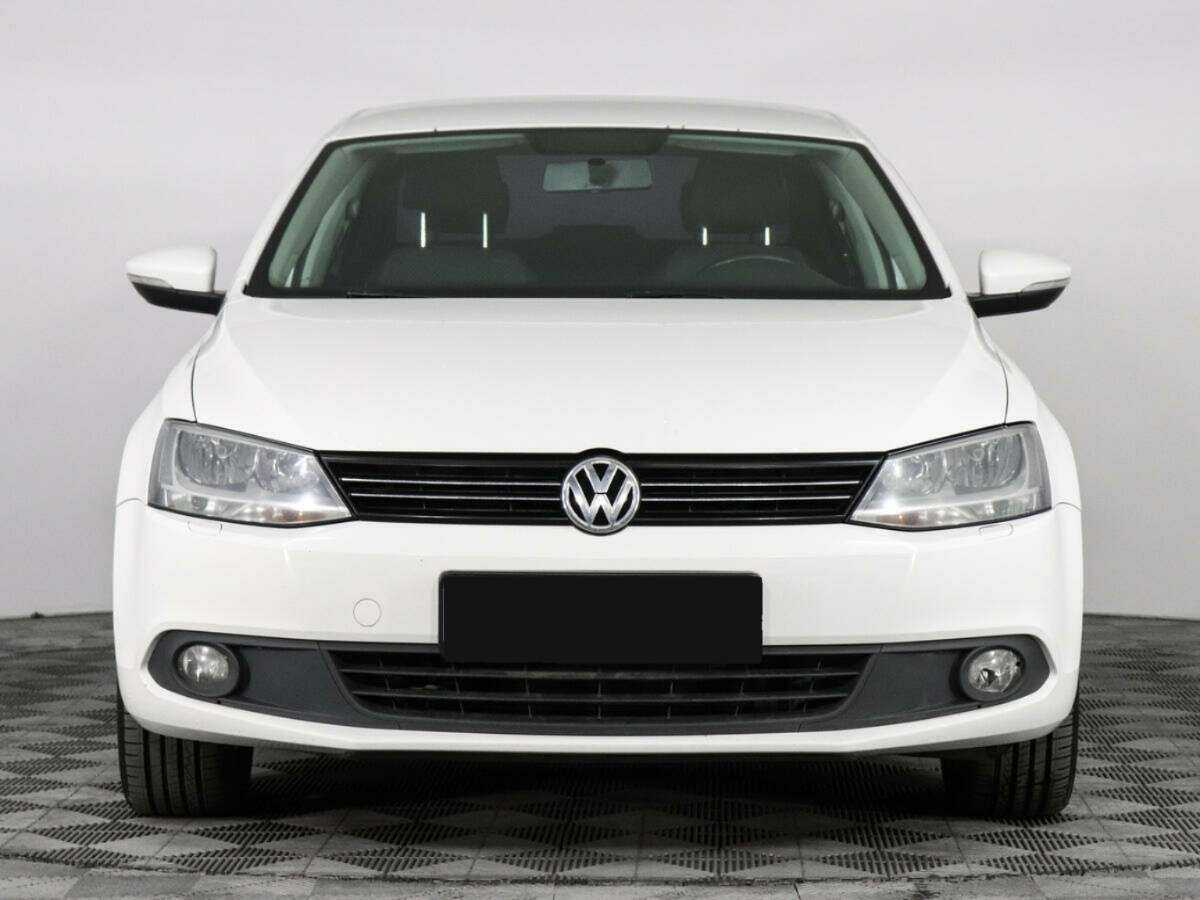Купить Volkswagen Jetta, 2013, 166 916 км, фото №2