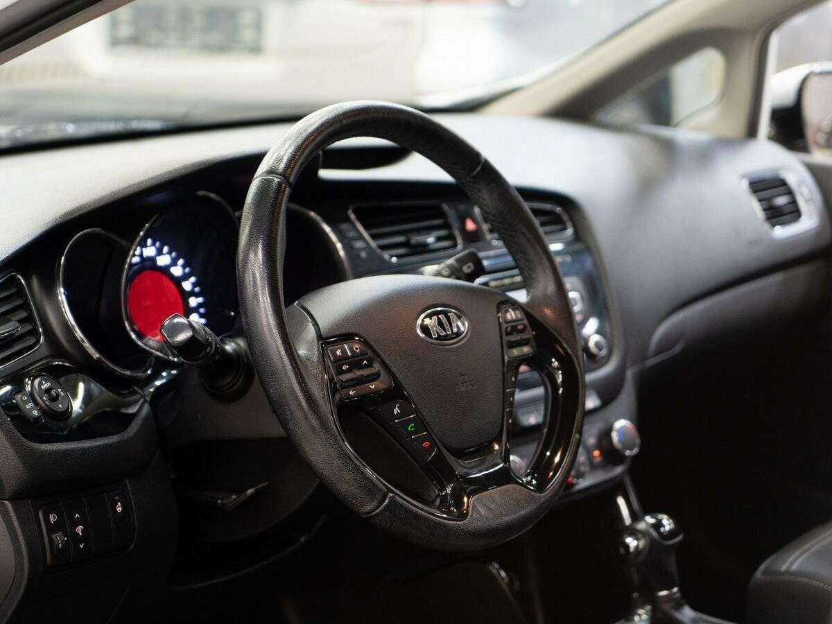 Купить Kia Ceed, 2014, 98 000 км, фото №5