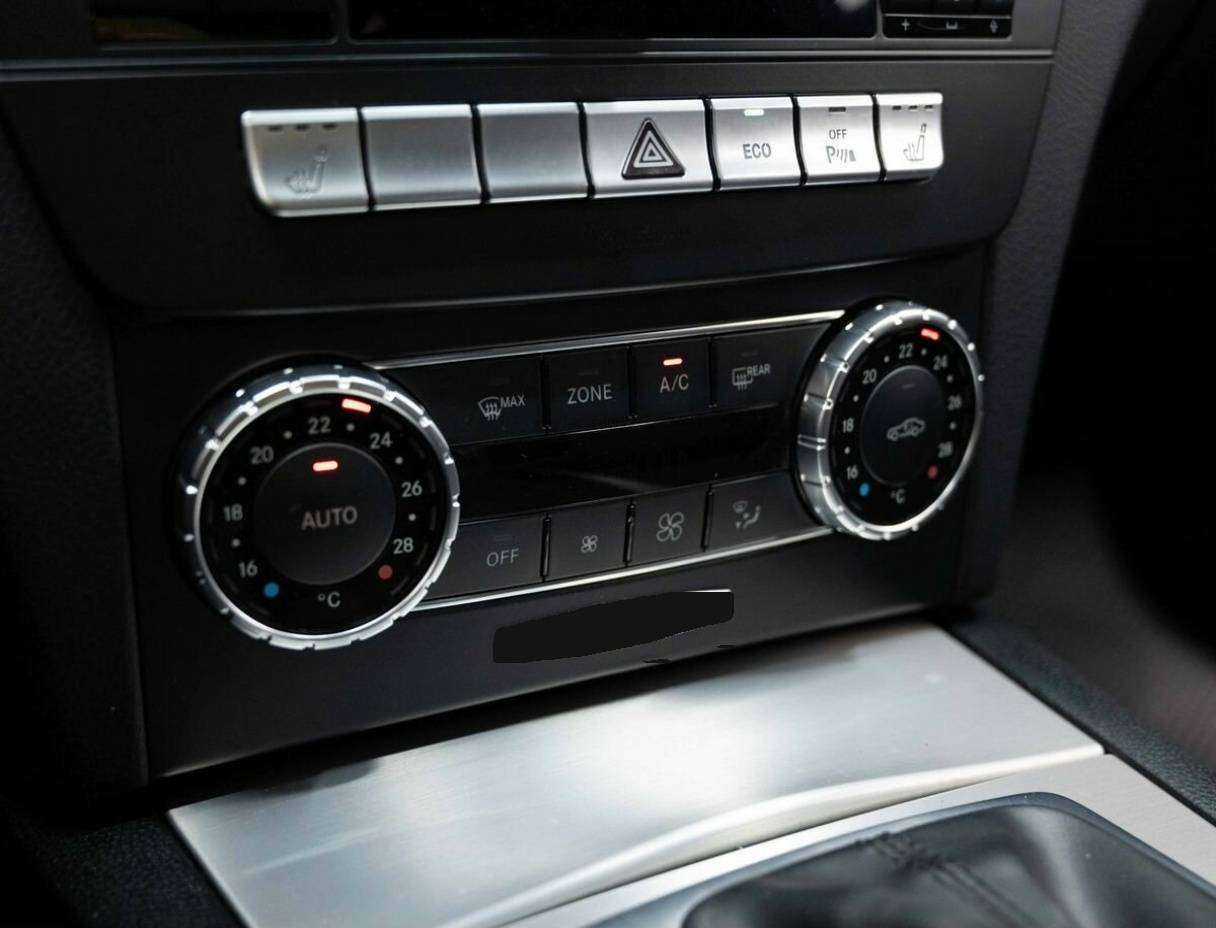 Купить Mercedes-Benz C-Класс 250, 2013, 121 000 км, фото №21