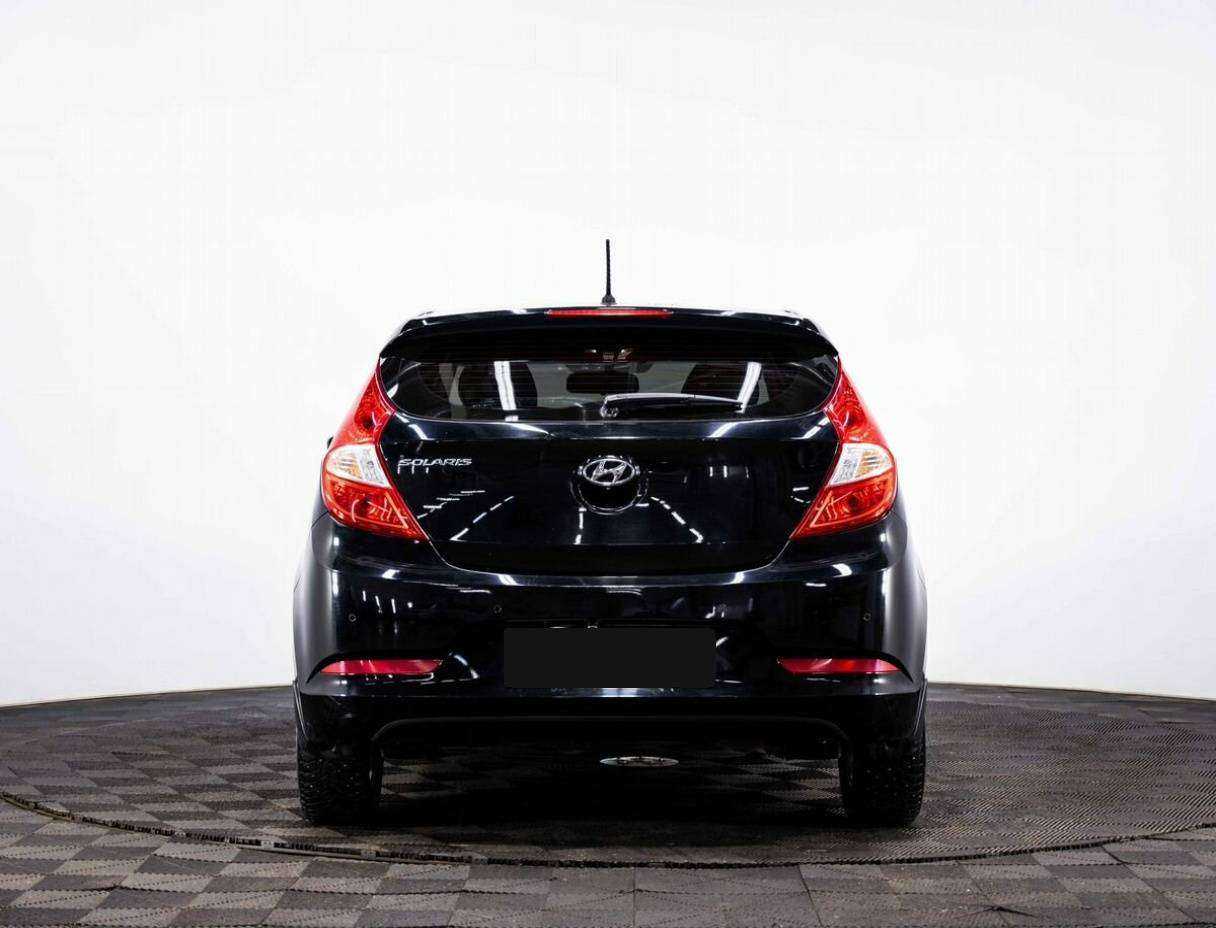 Купить Hyundai Solaris, 2016, 138 787 км, фото №5