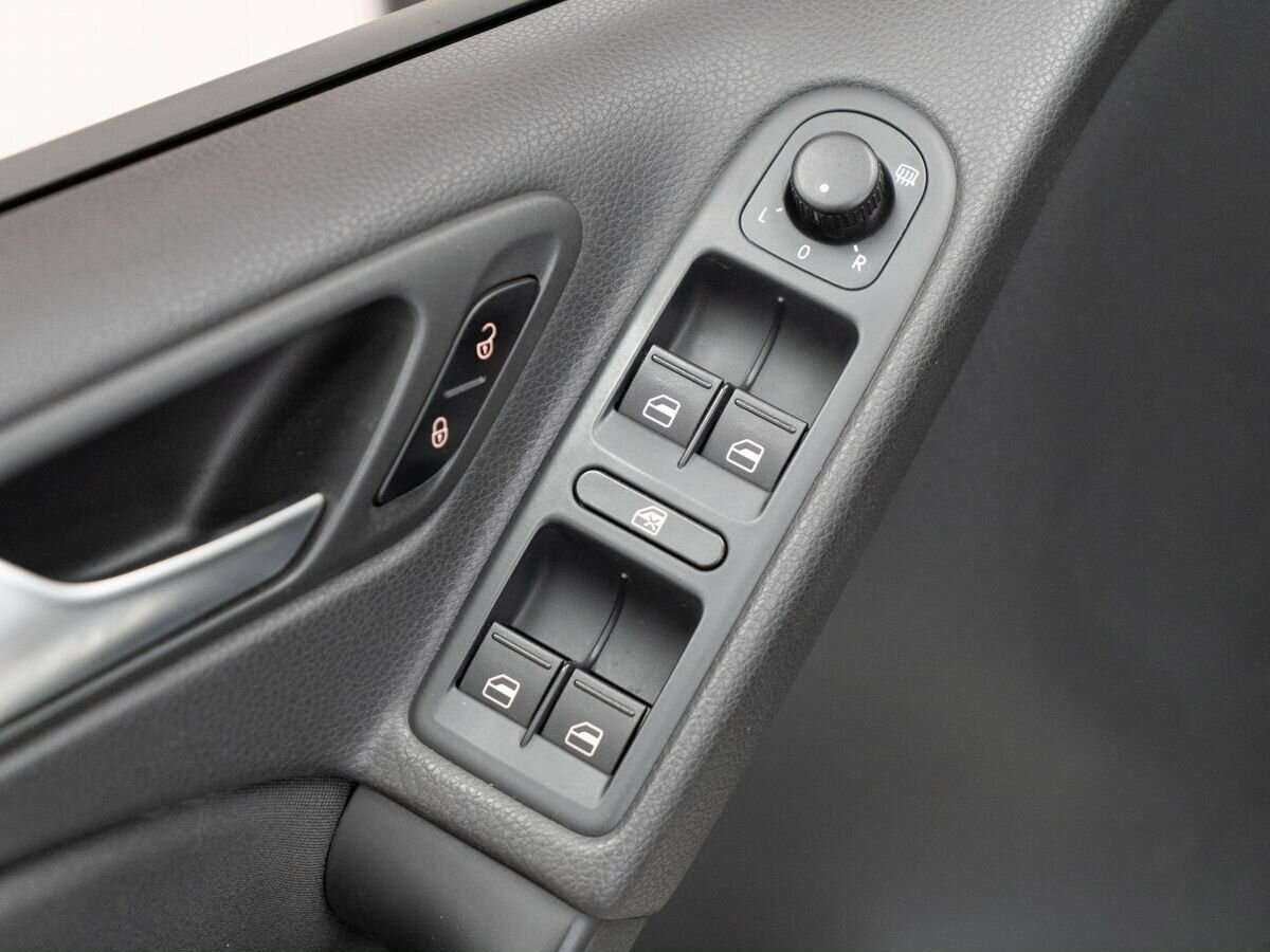 Купить Volkswagen Golf, 2012, 95 700 км, фото №14