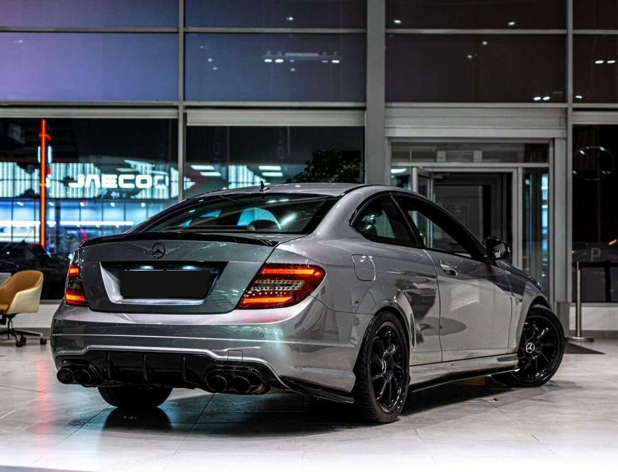 Mercedes-Benz C-Класс
