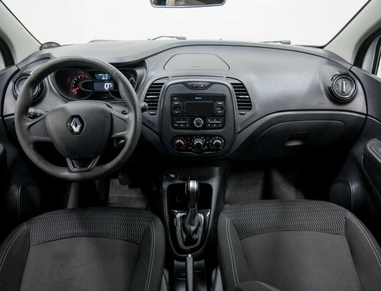 Купить Renault Kaptur, 2018, 101 000 км, фото №10