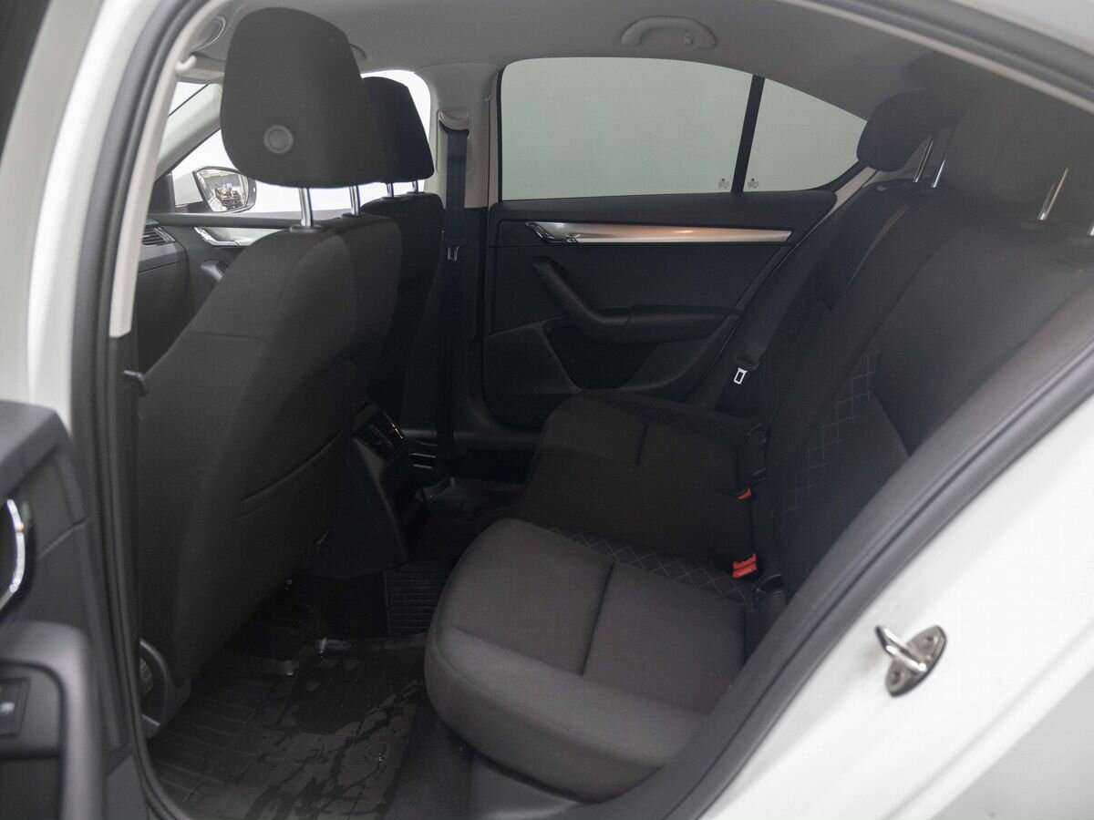 Купить Skoda Octavia, 2019, 90 000 км, фото №9