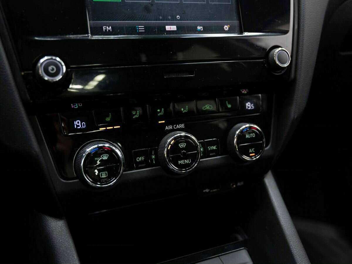 Купить Skoda Octavia, 2017, 123 349 км, фото №19