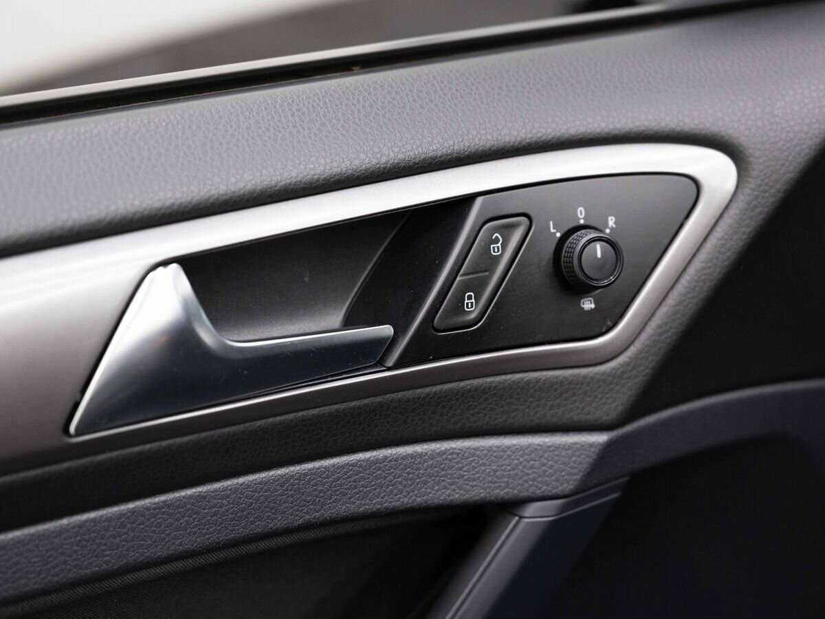 Купить Volkswagen Golf, 2013, 150 000 км, фото №19