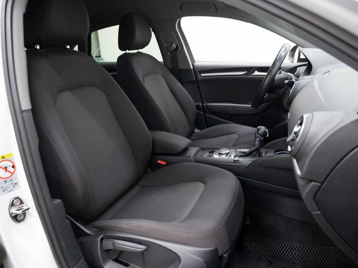 Купить Audi A3, 2019, 157 000 км, фото №11