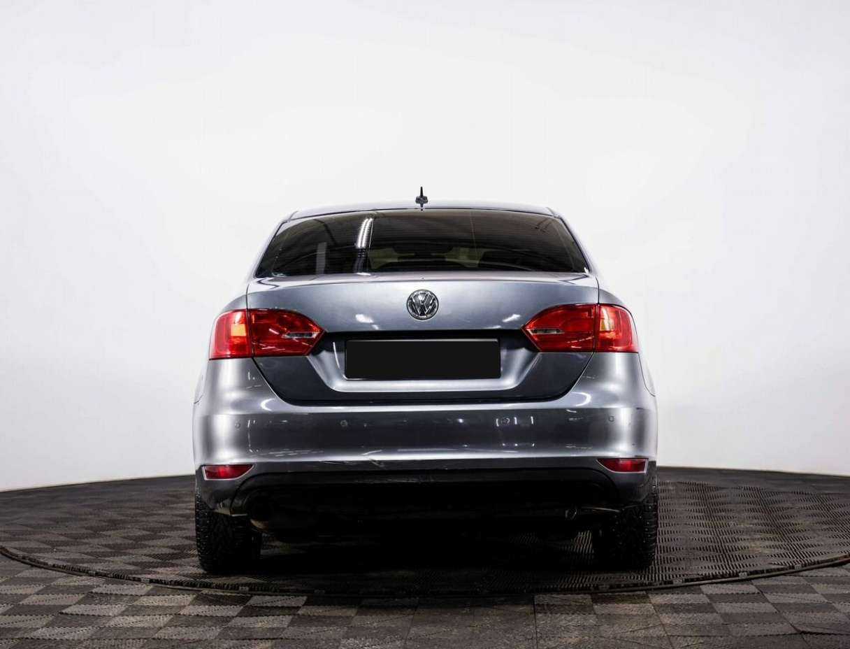 Купить Volkswagen Jetta, 2012, 228 632 км, фото №5