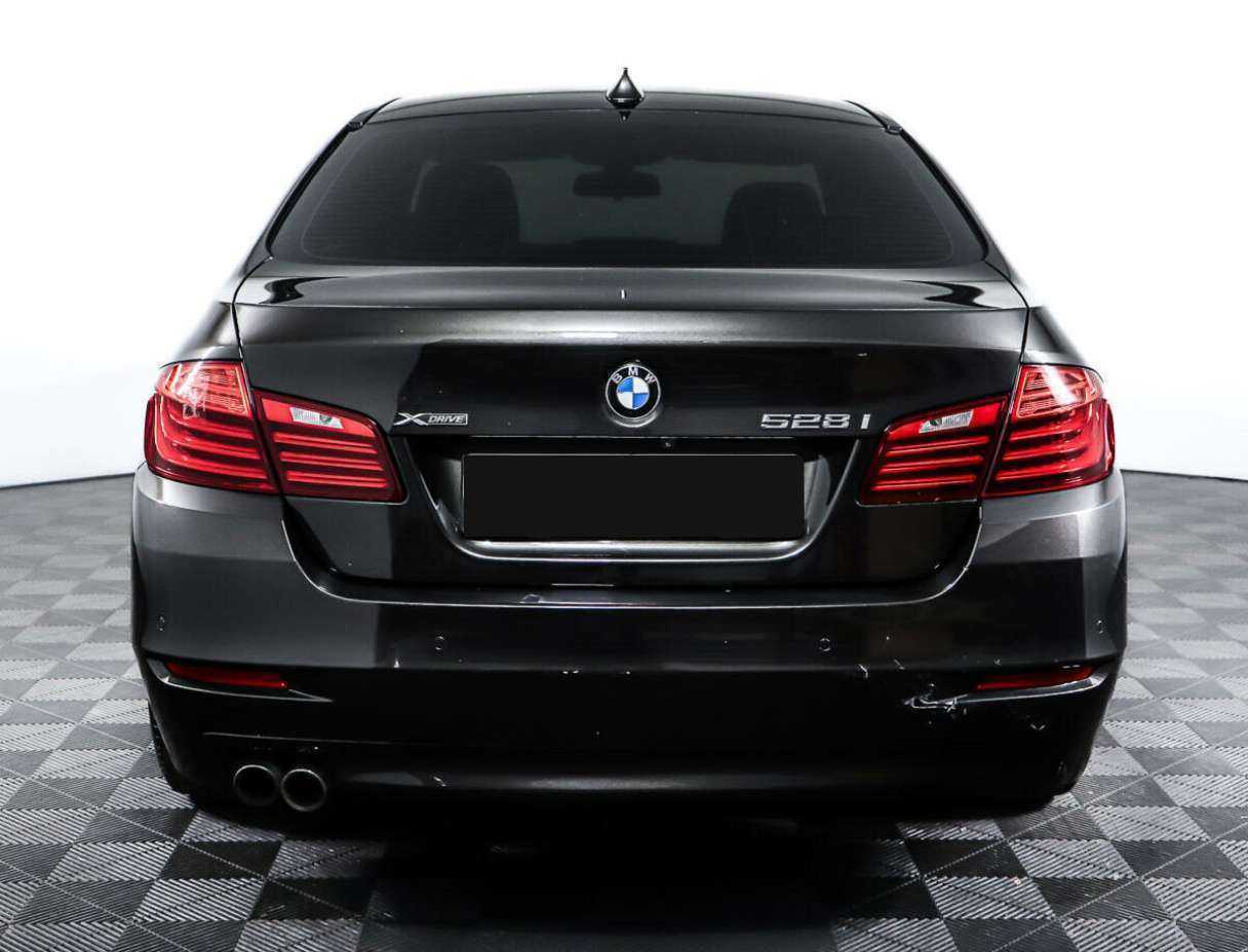 Купить BMW 5 серии 528i xDrive, 2013, 129 299 км, фото №6