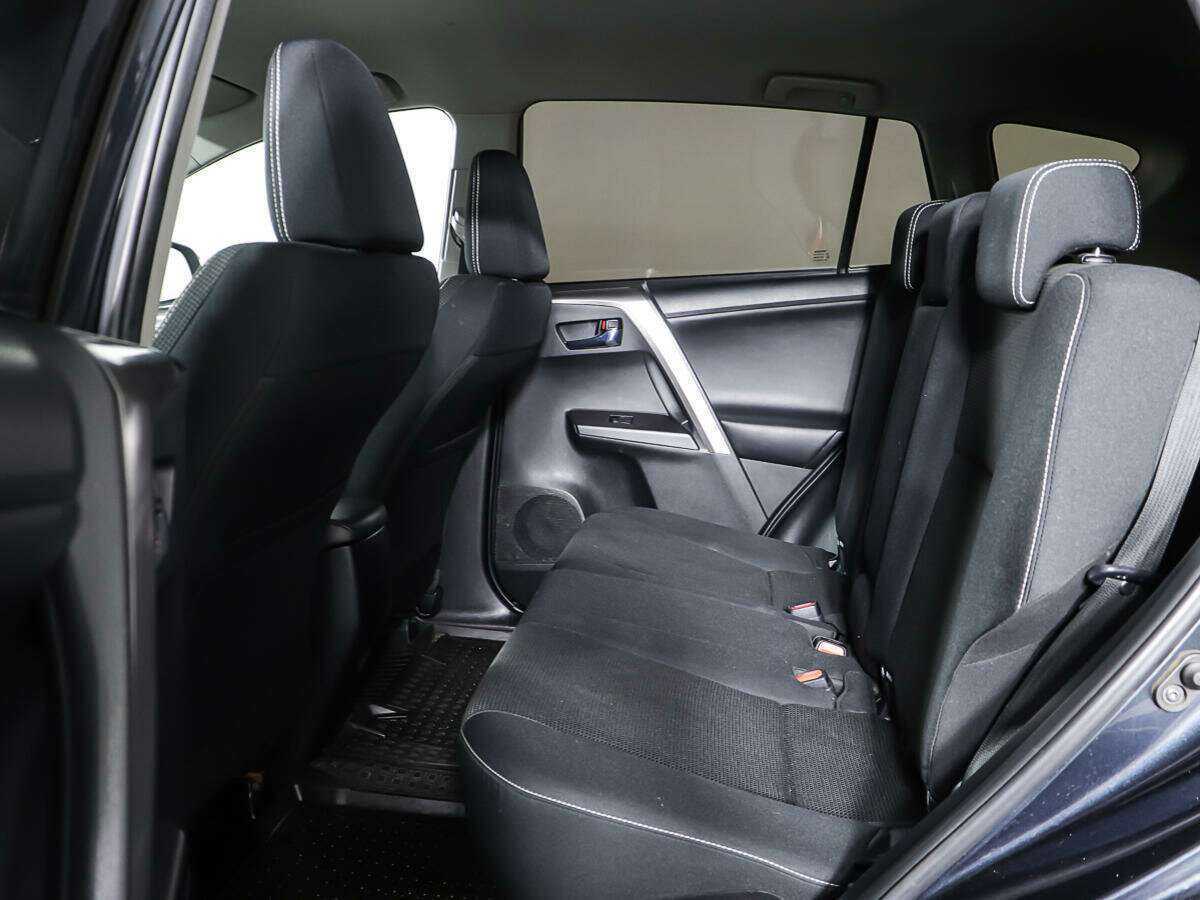 Купить Toyota RAV4, 2017, 94 078 км, фото №10