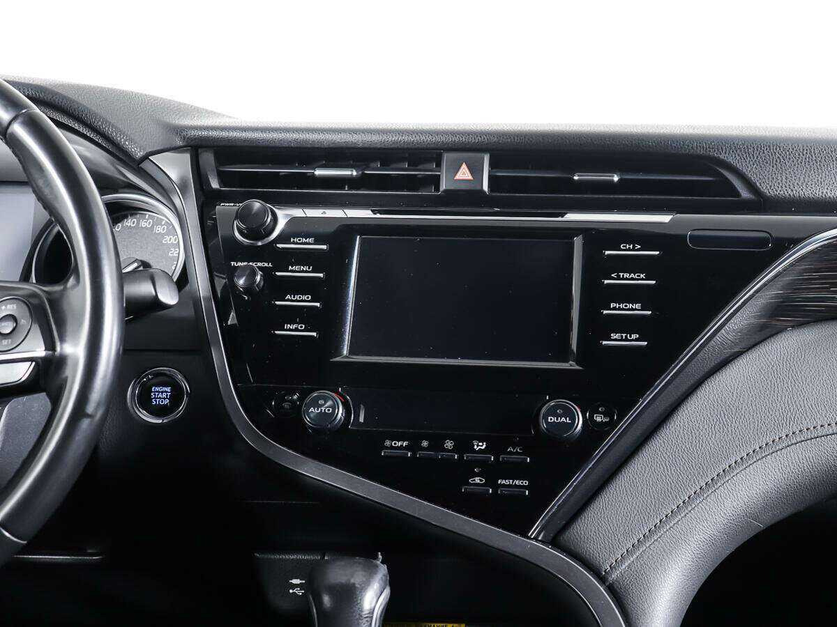 Купить Toyota Camry, 2018, 120 635 км, фото №12
