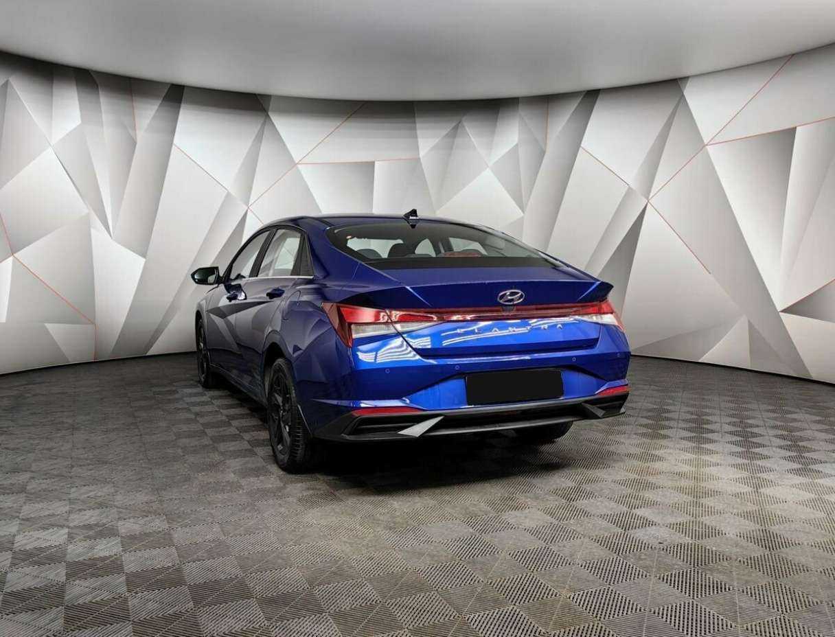 Купить Hyundai Elantra, 2022, 1 568 км, фото №4