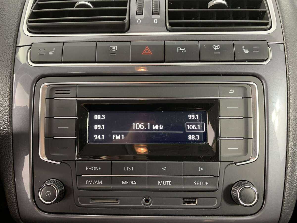 Купить Volkswagen Polo, 2020, 130 272 км, фото №9