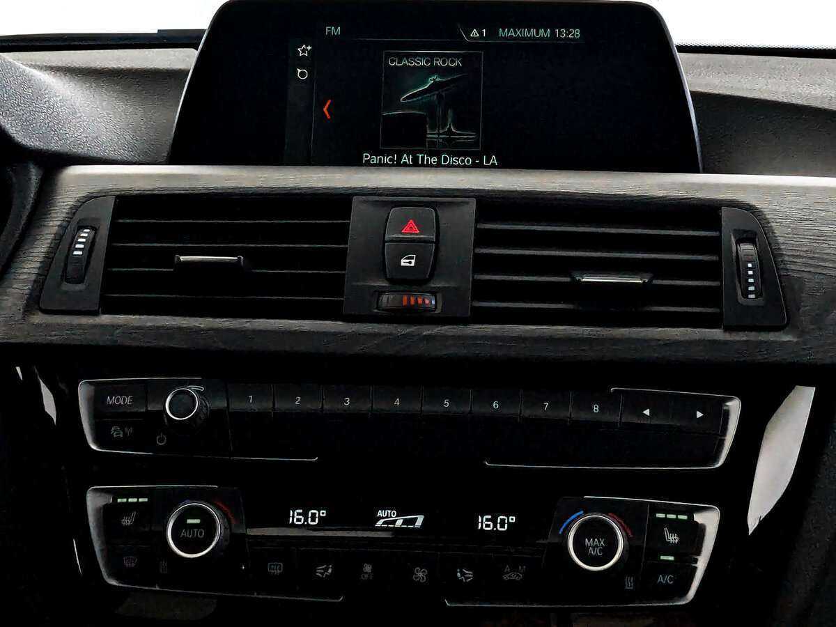 Купить BMW 3 серии 320d xDrive, 2019, 105 719 км, фото №12