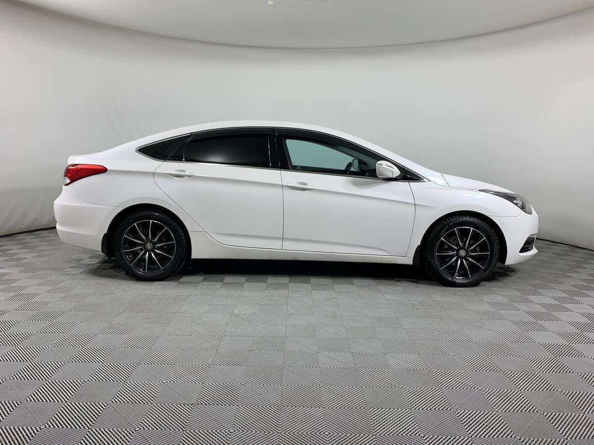 Купить Hyundai i40, 2015, 167 712 км, фото №4