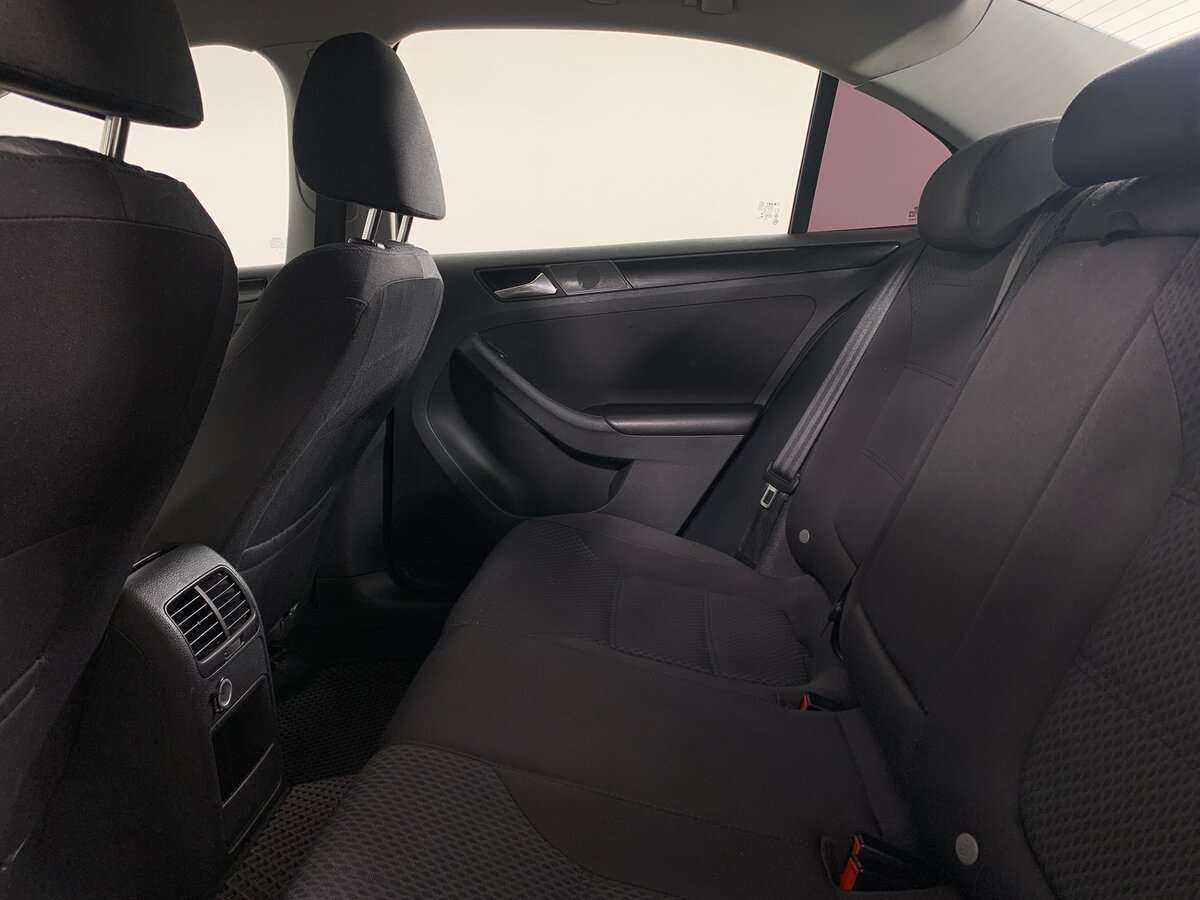 Купить Volkswagen Jetta, 2012, 249 824 км, фото №16