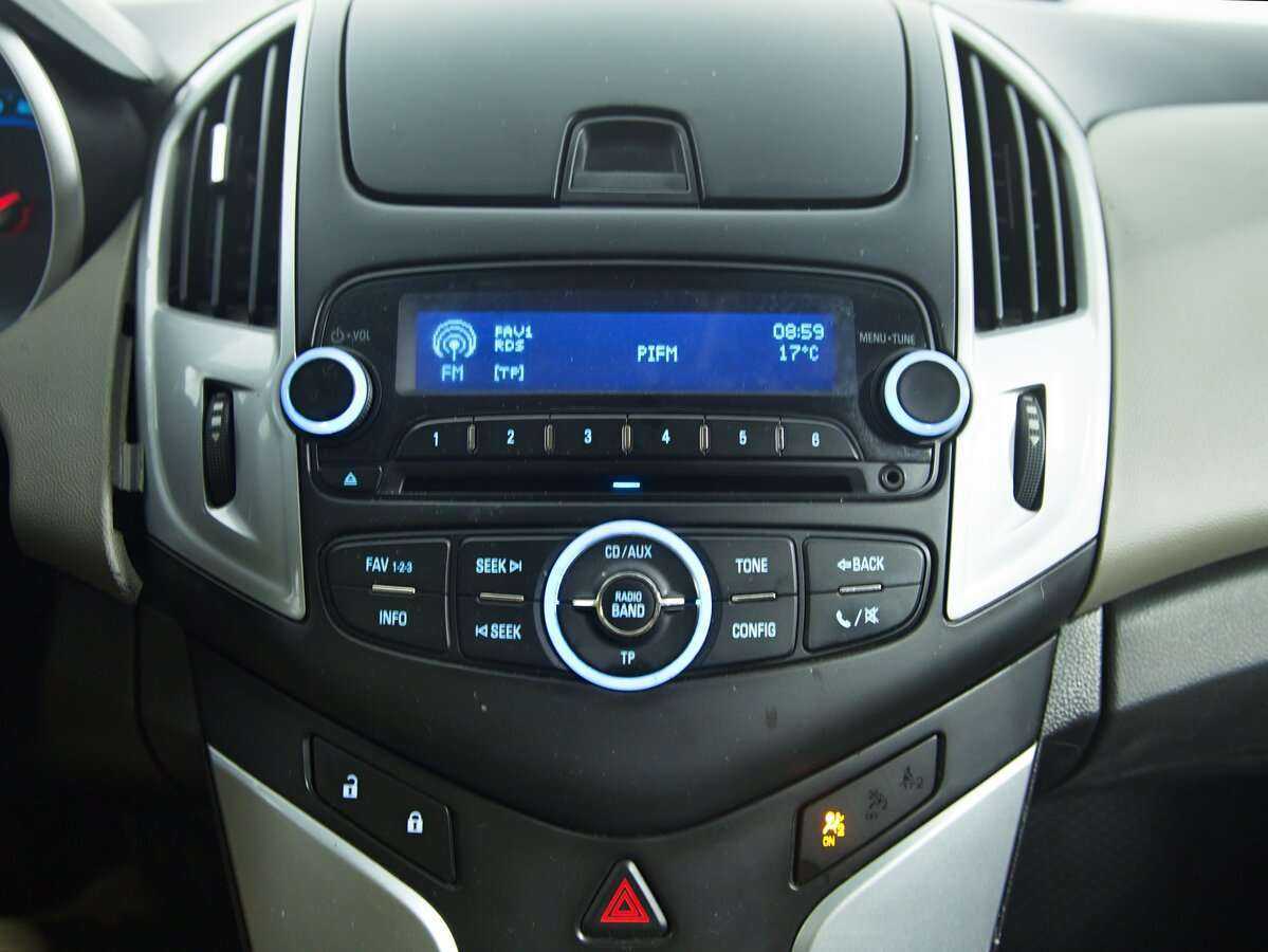 Купить Chevrolet Cruze, 2013, 210 000 км, фото №16