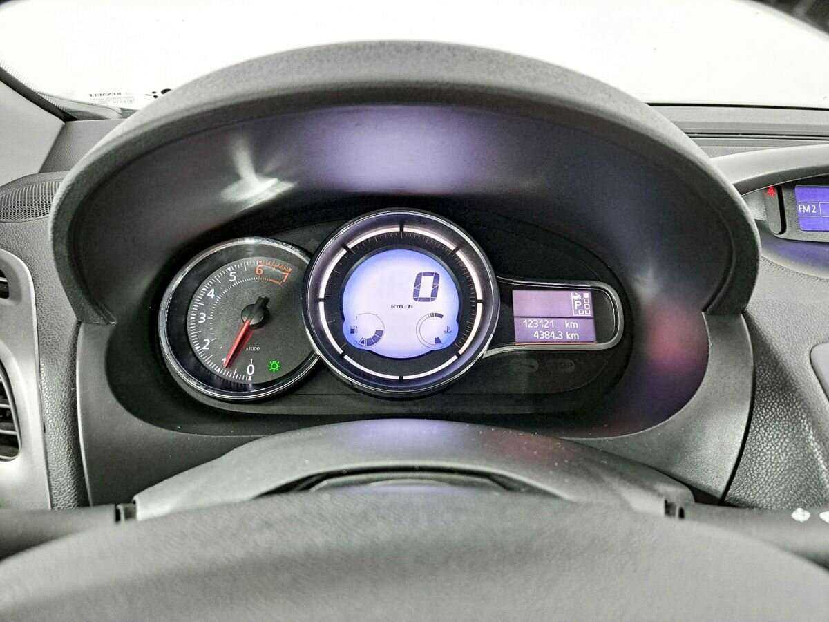 Купить Renault Fluence, 2013, 123 119 км, фото №11