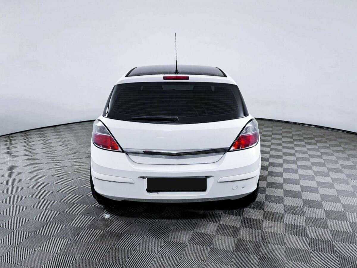 Купить Opel Astra, 2012, 210 557 км, фото №5