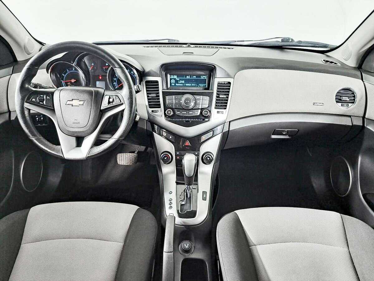 Купить Chevrolet Cruze, 2012, 189 363 км, фото №12