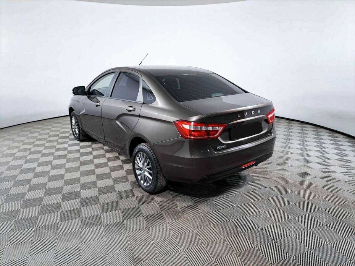 Купить Lada (ВАЗ) Vesta, 2018, 157 940 км, фото №7