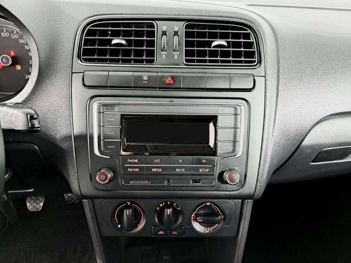 Купить Volkswagen Polo, 2019, 117 750 км, фото №15