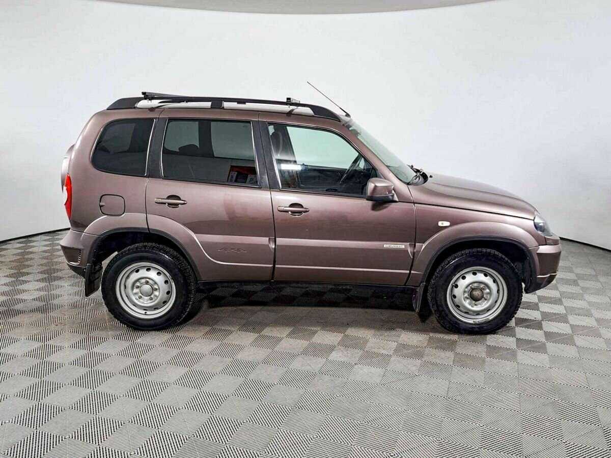 Купить Chevrolet Niva, 2017, 134 785 км, фото №4