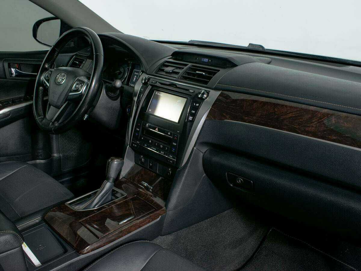 Купить Toyota Camry, 2017, 163 127 км, фото №9