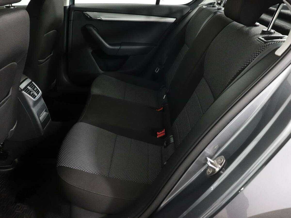Купить Skoda Octavia, 2016, 100 000 км, фото №8