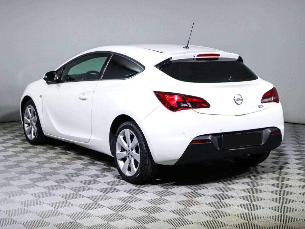 Купить Opel Astra GTC, 2013, 122 411 км, фото №7