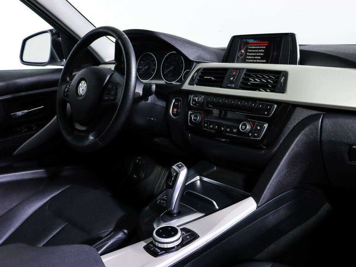 Купить BMW 3 серии 320i, 2016, 88 948 км, фото №6
