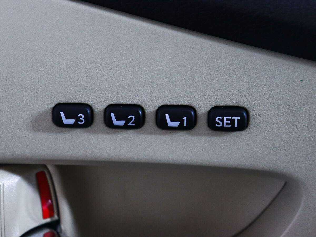 Купить Lexus RX 270, 2012, 104 000 км, фото №21