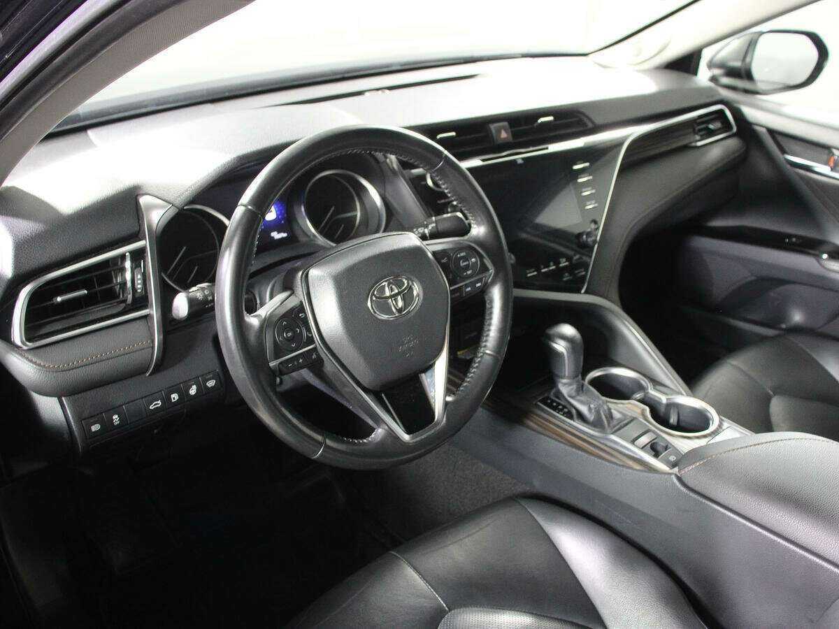 Купить Toyota Camry, 2018, 105 000 км, фото №11