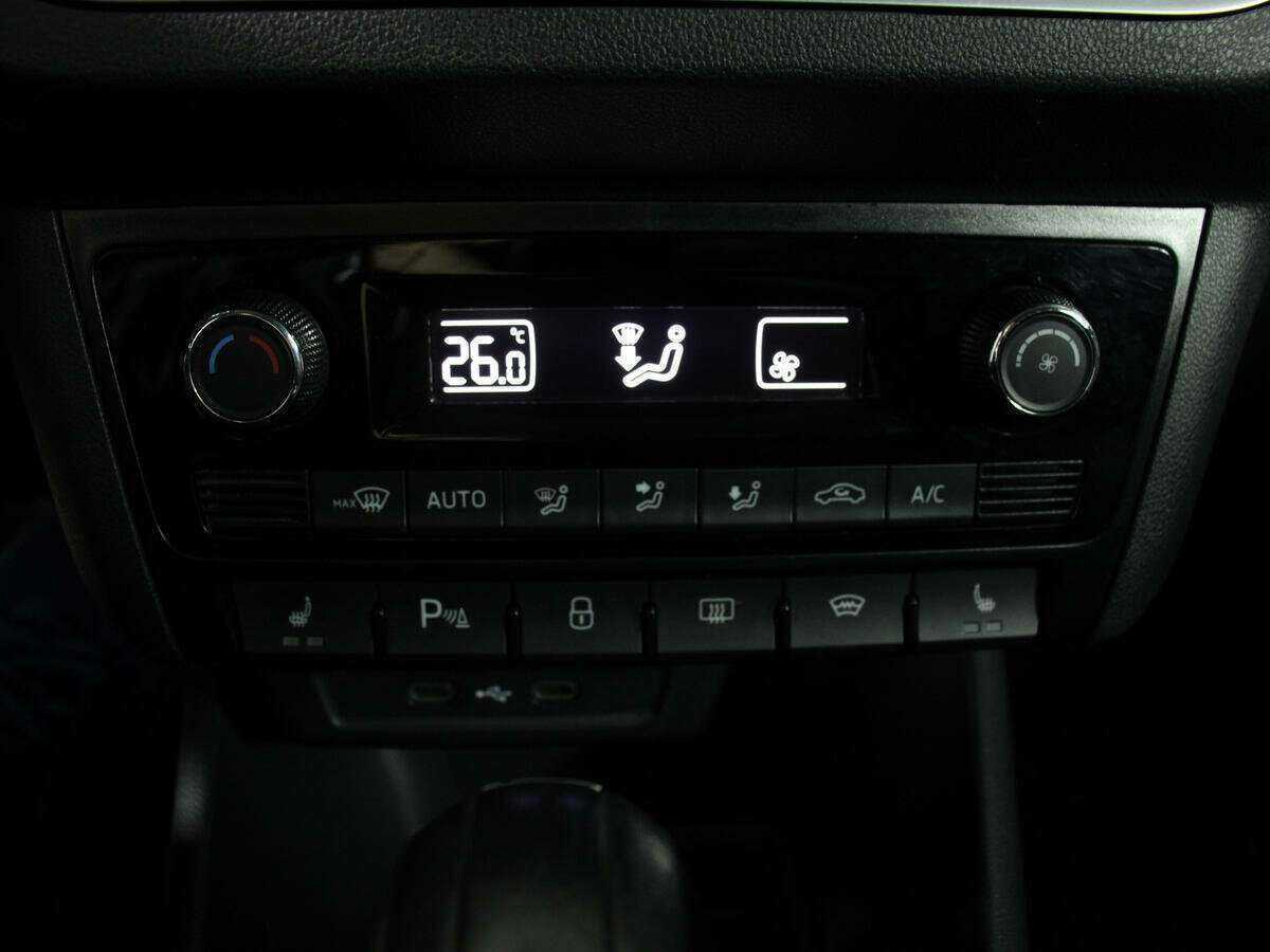 Купить Volkswagen Polo, 2021, 65 938 км, фото №19