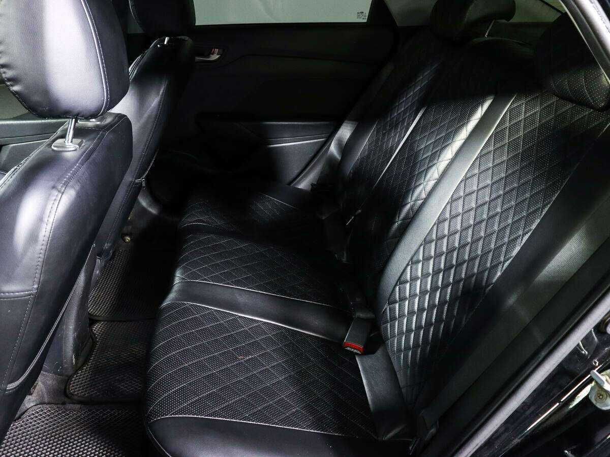 Купить Hyundai Solaris, 2017, 113 658 км, фото №10