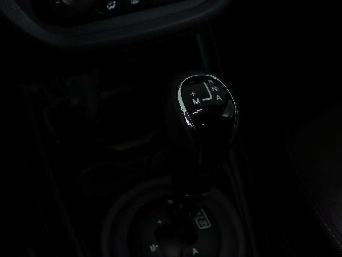 Купить Lada (ВАЗ) Vesta SW, 2019, 101 000 км, фото №19