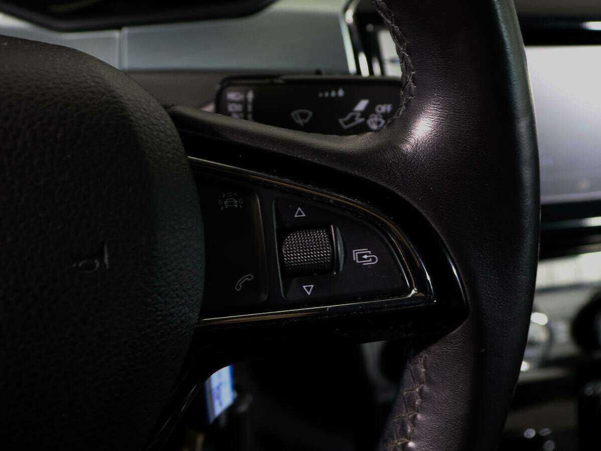Купить Skoda Superb, 2015, 139 900 км, фото №17