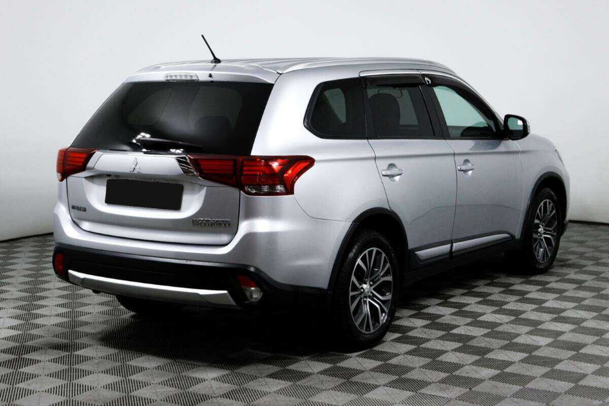 Купить Mitsubishi Outlander, 2015, 72 276 км, фото №5