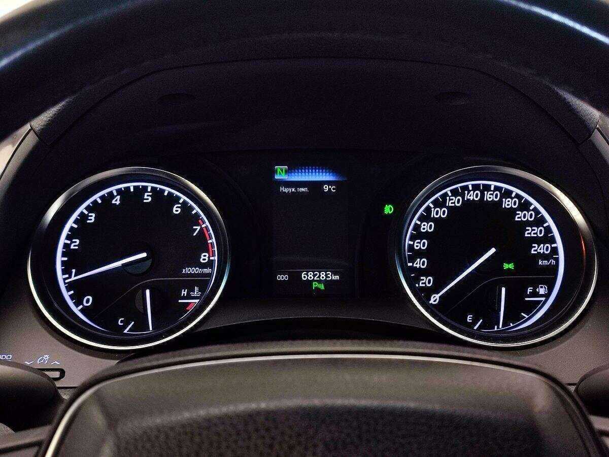 Купить Toyota Camry, 2018, 68 281 км, фото №14