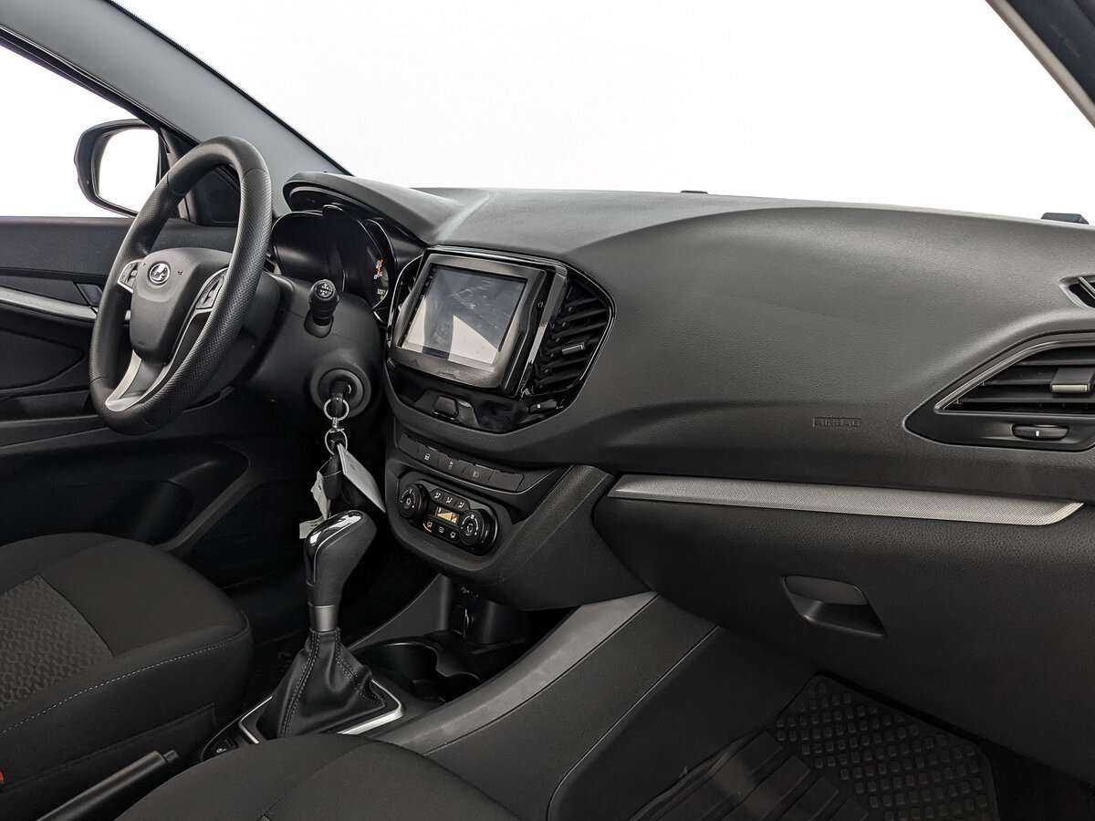 Купить Lada (ВАЗ) Vesta SW Cross, 2021, 50 585 км, фото №9