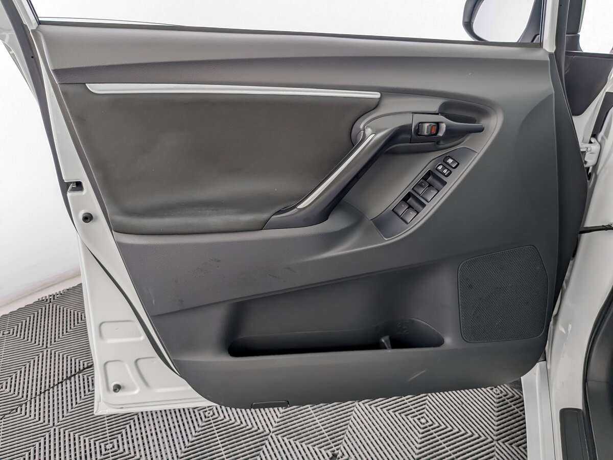 Купить Toyota Verso, 2013, 118 798 км, фото №15